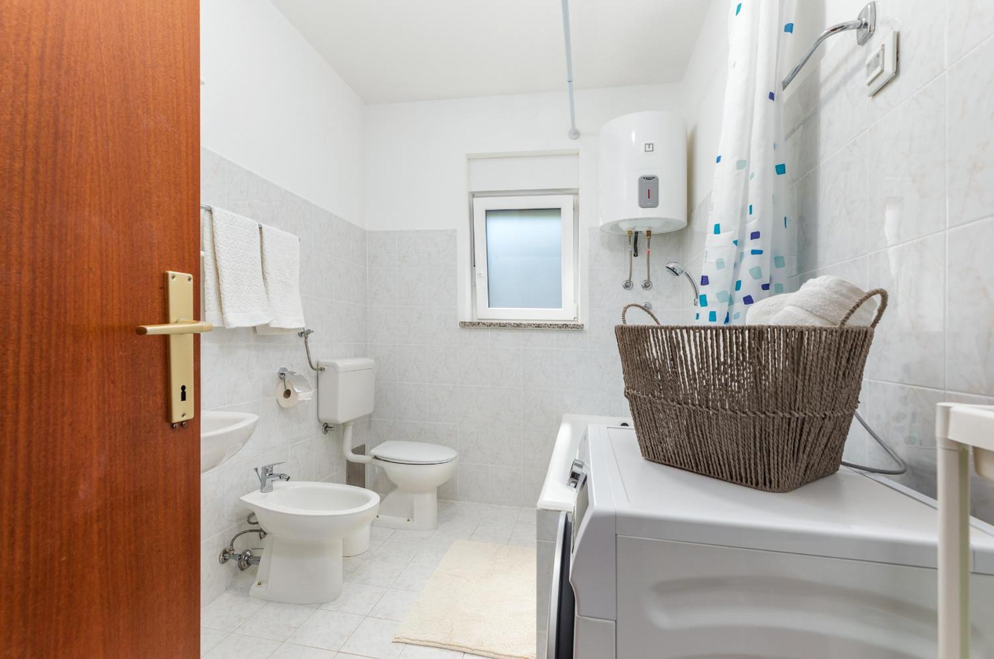 Apartment Tesic Close To The Sea With Shared 4Xbicycles Fažana Екстериор снимка