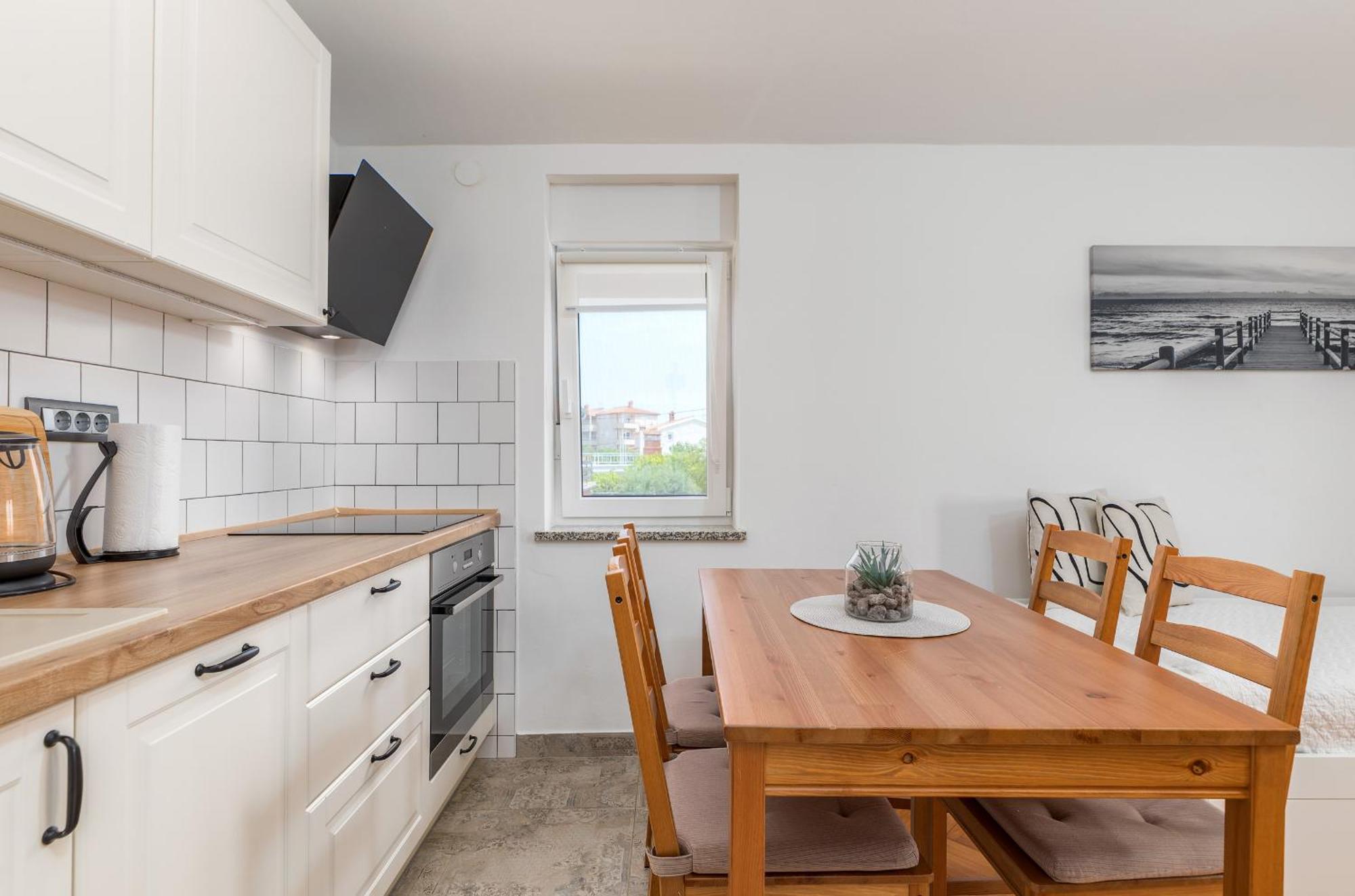 Apartment Tesic Close To The Sea With Shared 4Xbicycles Fažana Екстериор снимка