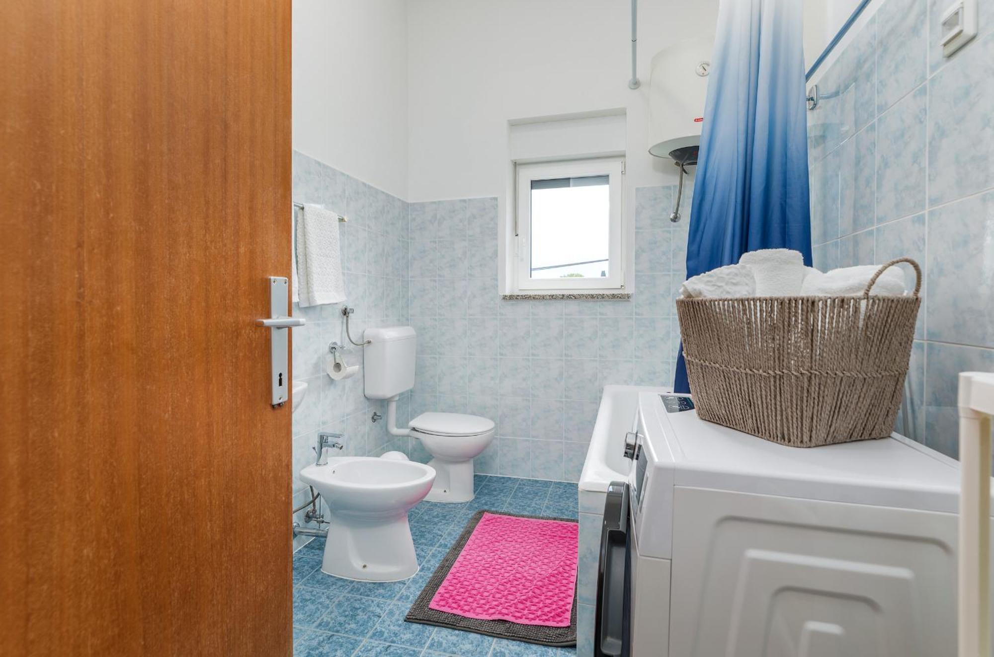 Apartment Tesic Close To The Sea With Shared 4Xbicycles Fažana Екстериор снимка