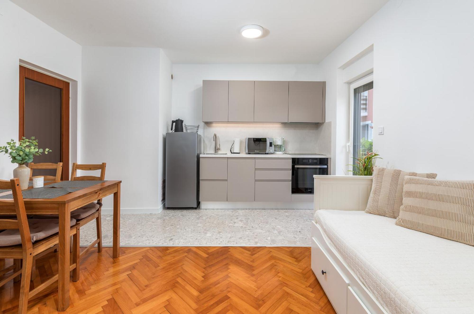 Apartment Tesic Close To The Sea With Shared 4Xbicycles Fažana Екстериор снимка